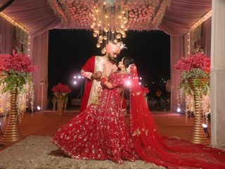 Sakshi & Savi's wedding