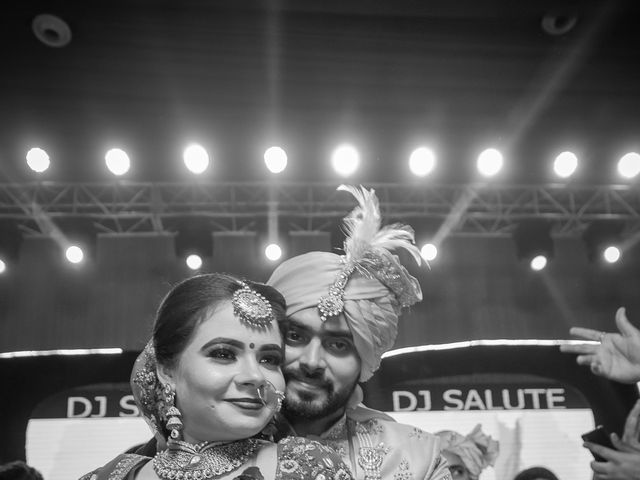 Sakshi and Savi&apos;s wedding in Ludhiana, Punjab 52