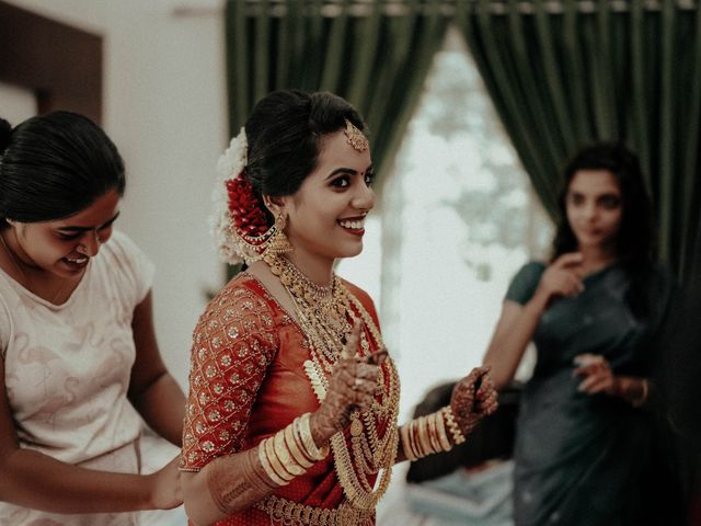 Sarath Keerthana and yswphoto&apos;s wedding in Ernakulam, Kerala 6