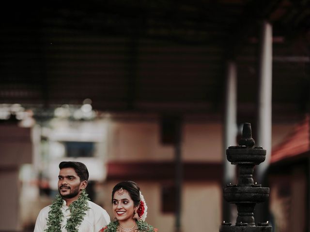 Sarath Keerthana and yswphoto&apos;s wedding in Ernakulam, Kerala 57
