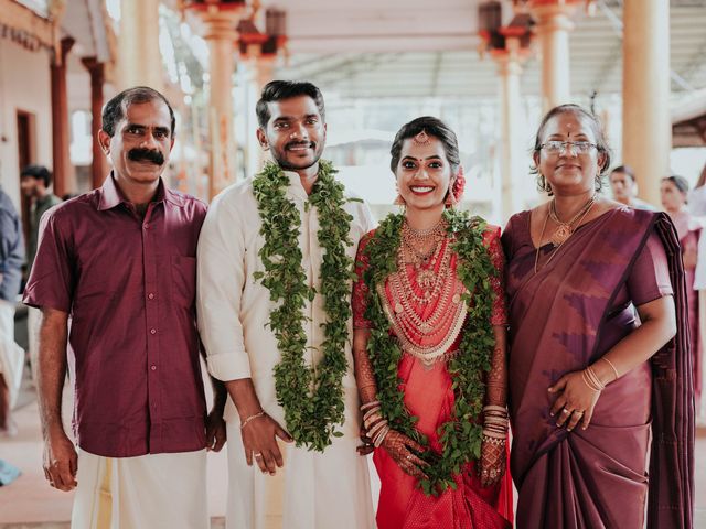 Sarath Keerthana and yswphoto&apos;s wedding in Ernakulam, Kerala 62