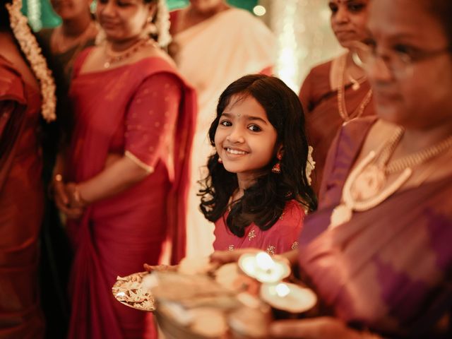Sarath Keerthana and yswphoto&apos;s wedding in Ernakulam, Kerala 67