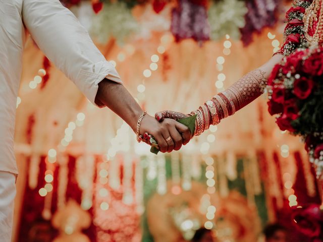 Sarath Keerthana and yswphoto&apos;s wedding in Ernakulam, Kerala 79