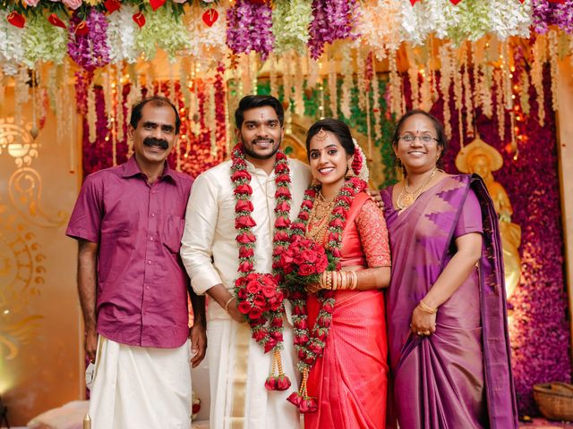 Sarath Keerthana and yswphoto&apos;s wedding in Ernakulam, Kerala 84