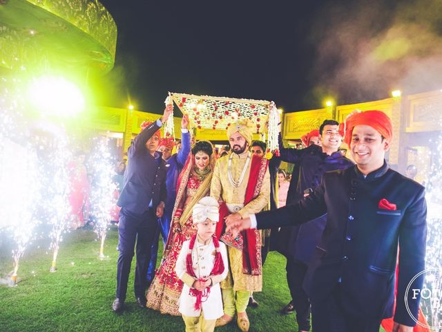 Sahiba and Tushar&apos;s wedding in West Delhi, Delhi NCR 33