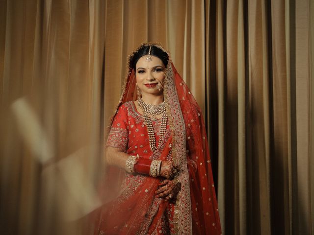 Devanshi and Deepak&apos;s wedding in Zirakpur, Chandigarh 15