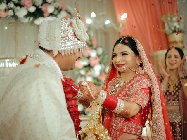 Devanshi and Deepak&apos;s wedding in Zirakpur, Chandigarh 1