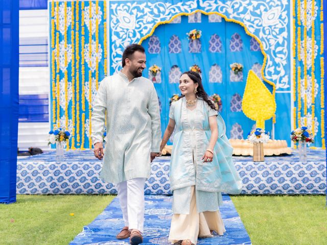 Abhijit and Ayushi&apos;s wedding in Jaipur, Rajasthan 5