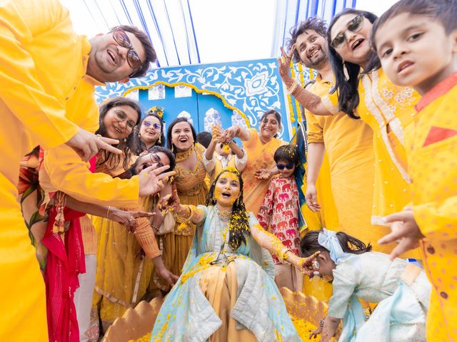 Abhijit and Ayushi&apos;s wedding in Jaipur, Rajasthan 23