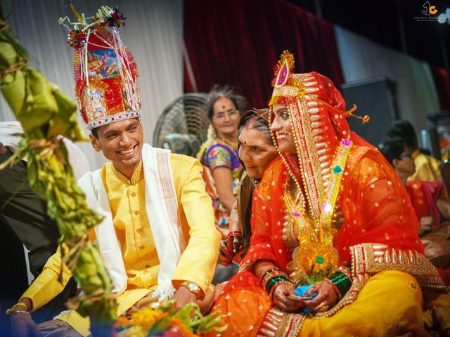 Madhuri and Jitendra&apos;s wedding in Mumbai, Maharashtra 7