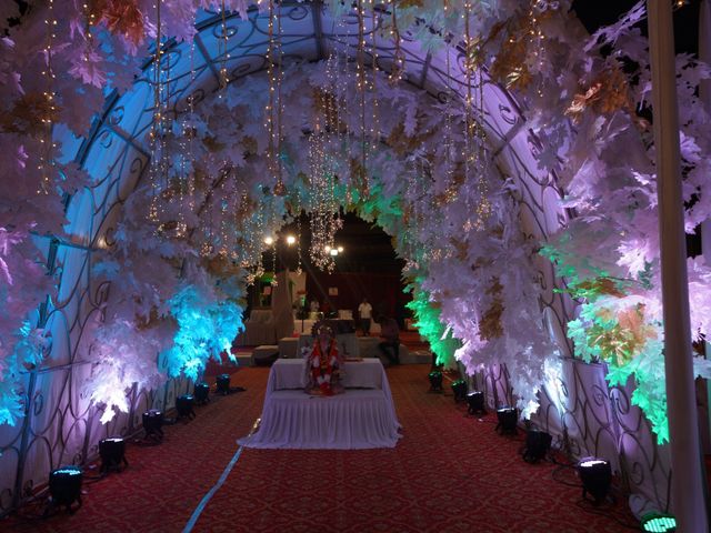 Madhuri and Jitendra&apos;s wedding in Mumbai, Maharashtra 2