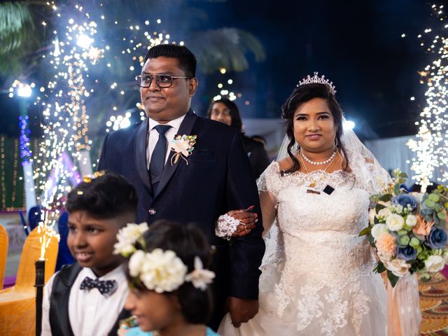 Armour and Priti's wedding in Mumbai, Maharashtra 16