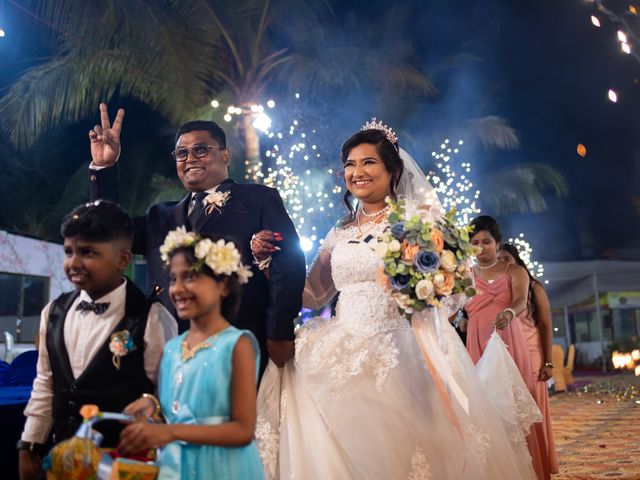Armour and Priti&apos;s wedding in Mumbai, Maharashtra 17