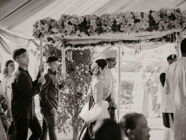 Sidheart and Sahili&apos;s wedding in Belgaum, Karnataka 22