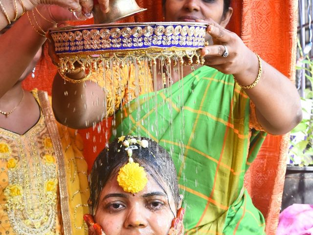 Sunitha and Surendra&apos;s wedding in Vijayawada, Andhra Pradesh 9