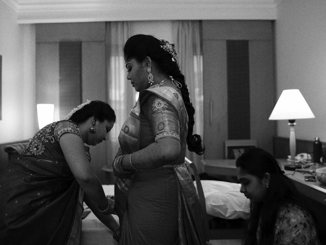 Nidharshini and Sai&apos;s wedding in Chennai, Tamil Nadu 17
