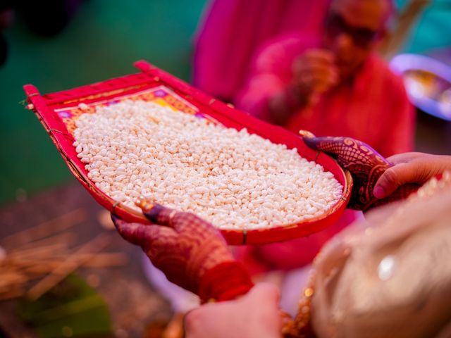 Sanchari and Debanik&apos;s wedding in Kolkata, West Bengal 44