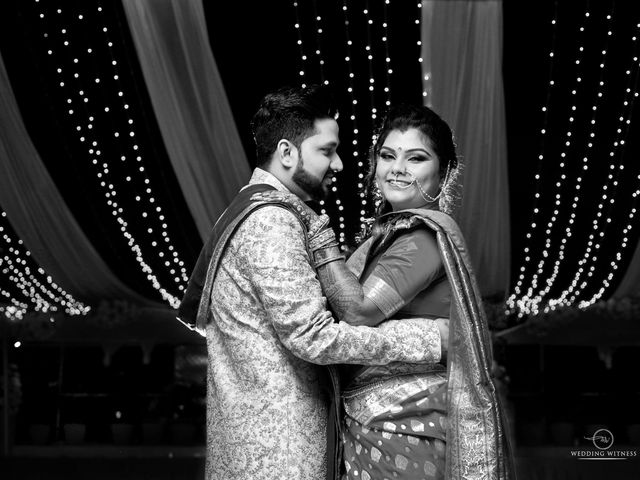 Sanchari and Debanik&apos;s wedding in Kolkata, West Bengal 57