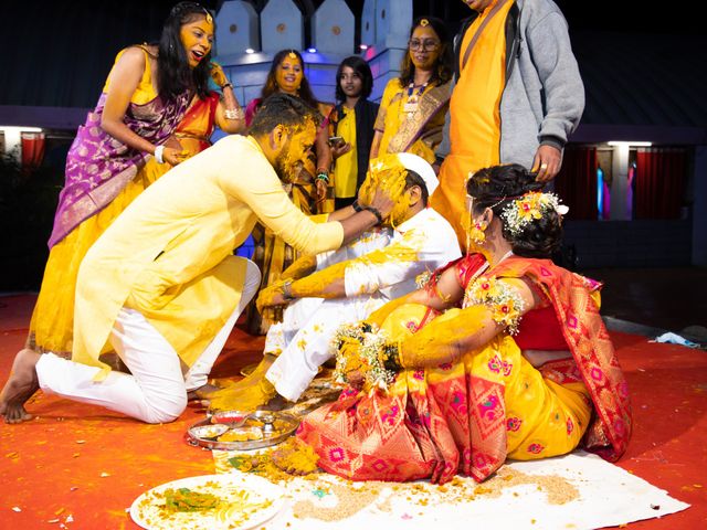 Rahul and Ashwini&apos;s wedding in Solapur, Maharashtra 14