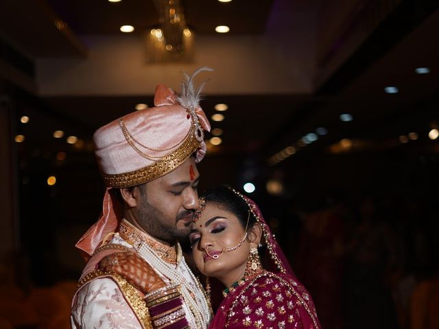 Shubham and Bhumika&apos;s wedding in Lucknow, Uttar Pradesh 15