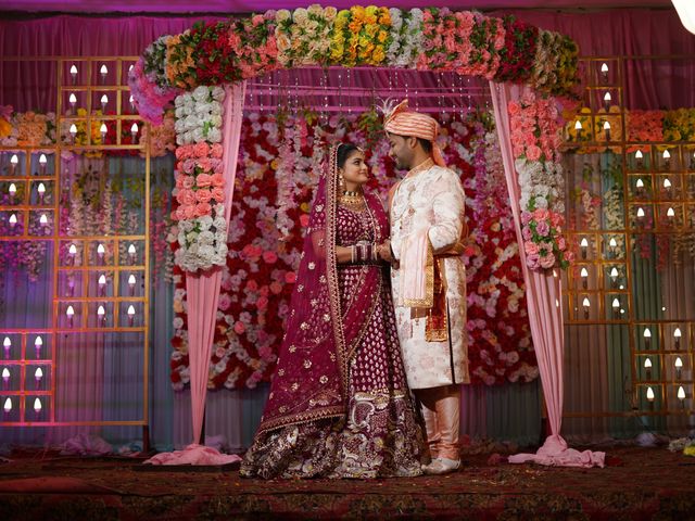 Shubham and Bhumika&apos;s wedding in Lucknow, Uttar Pradesh 16