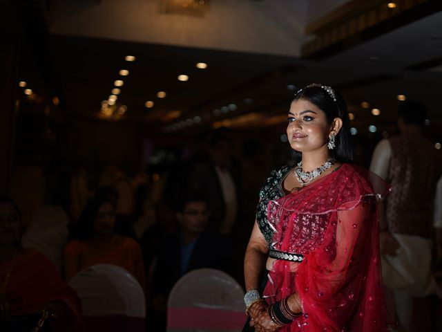 Shubham and Bhumika&apos;s wedding in Lucknow, Uttar Pradesh 21