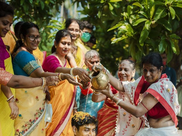 Puja and Arka&apos;s wedding in Bankura, West Bengal 7