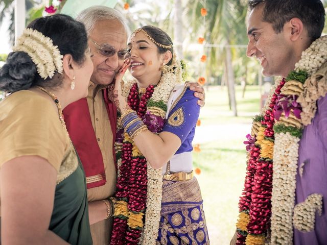 Sonia and Hrishi&apos;s wedding in Kasaragod, Kerala 41