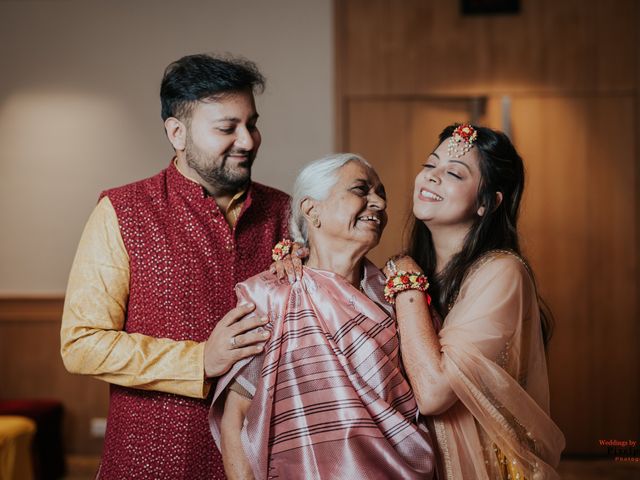 Rohan and Aditi&apos;s wedding in Mumbai, Maharashtra 32