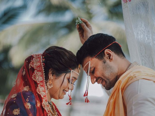 malvika and abhishek&apos;s wedding in Pune, Maharashtra 17