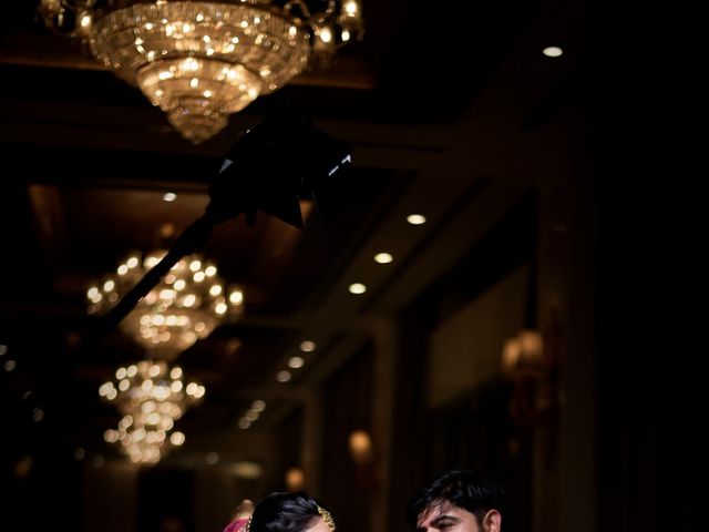 Srishti and Deepak&apos;s wedding in Faridabad, Delhi NCR 6