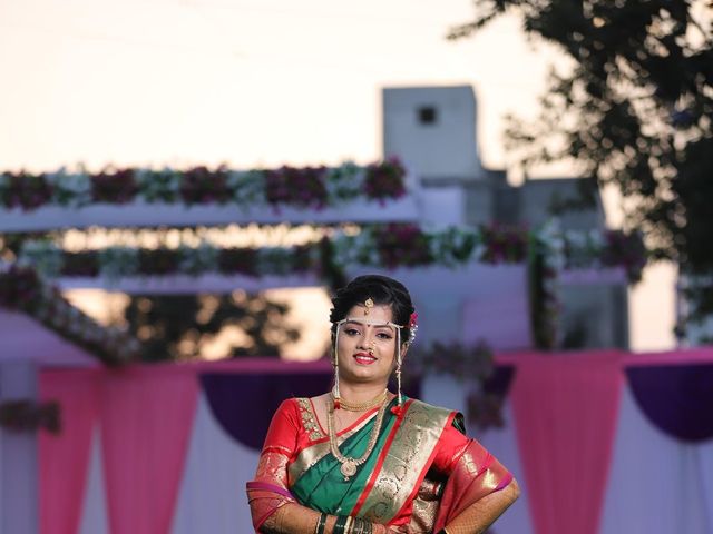 Aashika and Rajeshwar&apos;s wedding in Vadodara, Gujarat 12