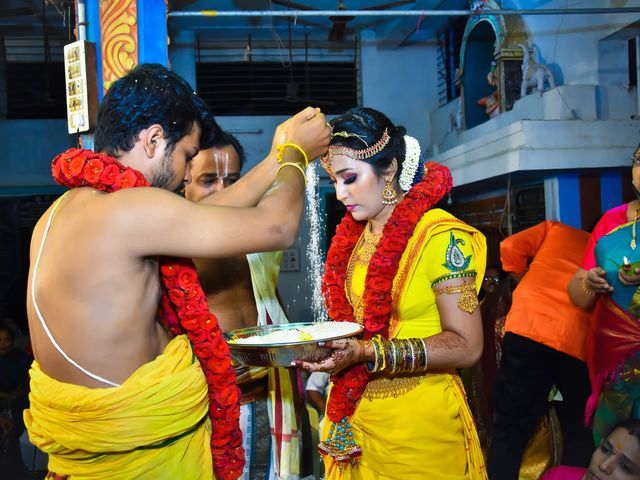 Dhivya and Arunkumar&apos;s wedding in Salem, Tamil Nadu 19