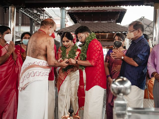 DIVYA  &amp; and KARTHIK&apos;s wedding in Ernakulam, Kerala 70