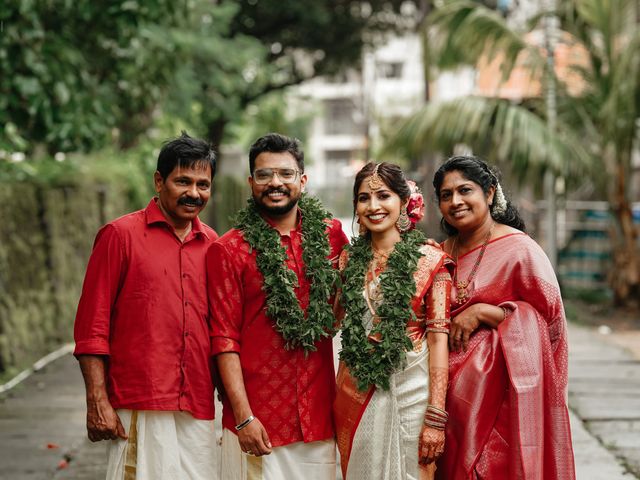 DIVYA  &amp; and KARTHIK&apos;s wedding in Ernakulam, Kerala 74