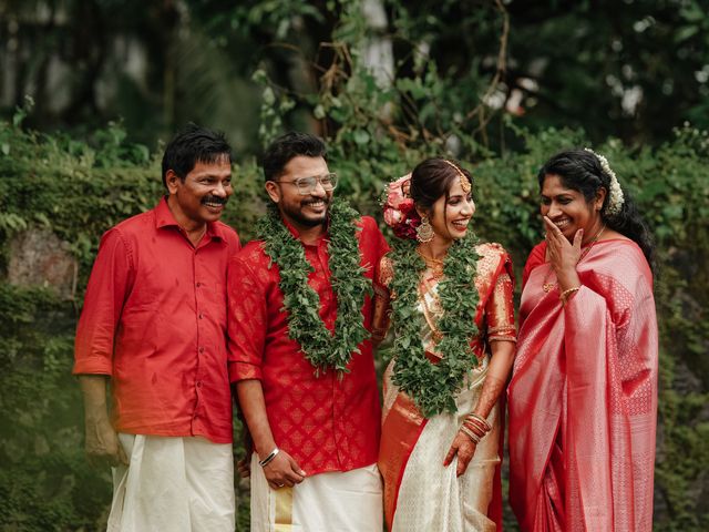 DIVYA  &amp; and KARTHIK&apos;s wedding in Ernakulam, Kerala 76