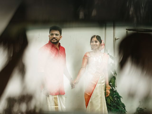 DIVYA  &amp; and KARTHIK&apos;s wedding in Ernakulam, Kerala 97