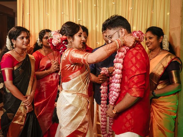 DIVYA  &amp; and KARTHIK&apos;s wedding in Ernakulam, Kerala 116