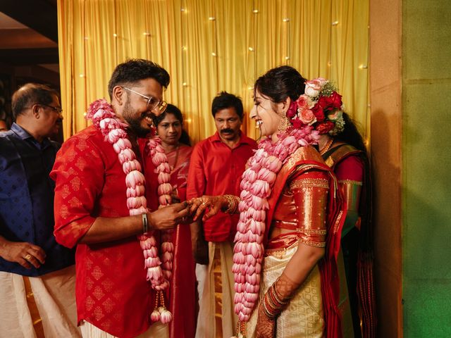 DIVYA  &amp; and KARTHIK&apos;s wedding in Ernakulam, Kerala 120