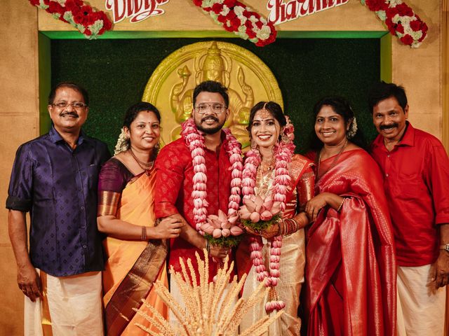 DIVYA  &amp; and KARTHIK&apos;s wedding in Ernakulam, Kerala 127