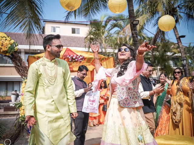 Neha and Gaurav&apos;s wedding in Pune, Maharashtra 28