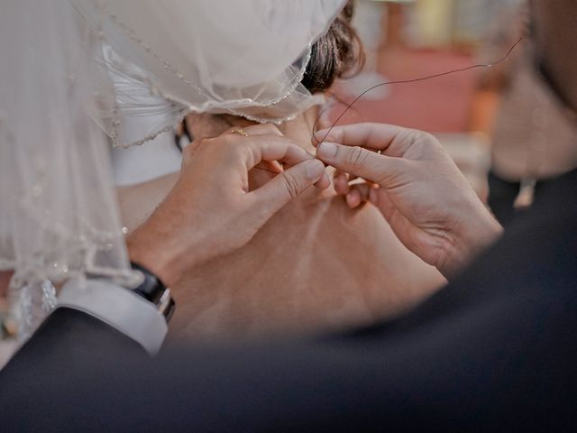 Cezil and Anitha&apos;s wedding in Ernakulam, Kerala 18