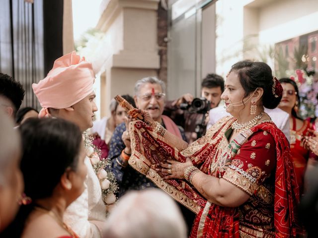 Anirudha and Falguni&apos;s wedding in Nagpur, Maharashtra 94