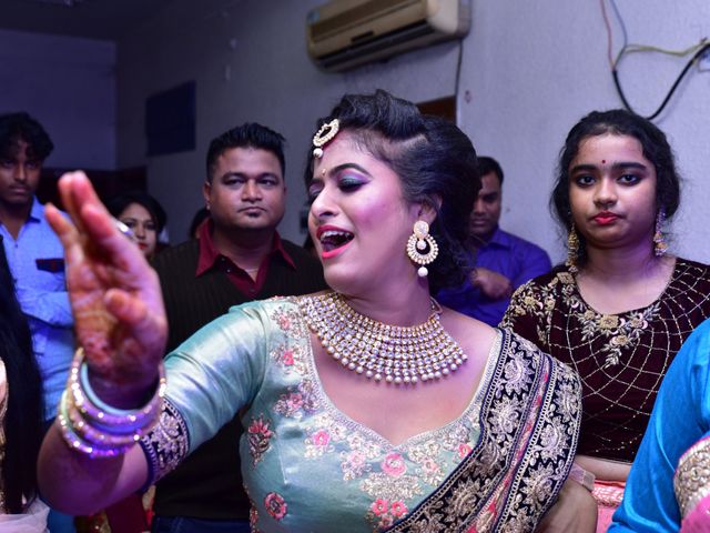 Aditi and Avijit&apos;s wedding in Kolkata, West Bengal 14