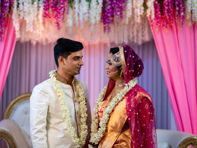 Sandip and Susmita&apos;s wedding in North 24 Parganas, West Bengal 13