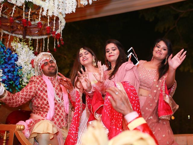 Jyotsna and Lakshya&apos;s wedding in South Delhi, Delhi NCR 18