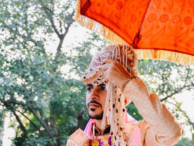 Aman and Shiwani's wedding in Mumbai, Maharashtra 22