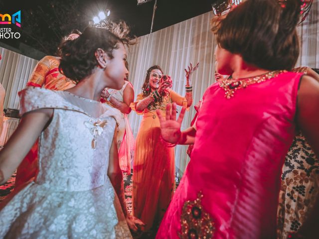 Pallavi and Pranil&apos;s wedding in Nashik, Maharashtra 17