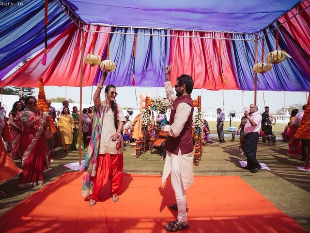 Khushboo and Gaurav&apos;s wedding in Hyderabad, Telangana 6