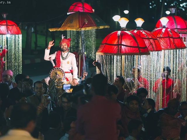 Khushboo and Gaurav&apos;s wedding in Hyderabad, Telangana 9